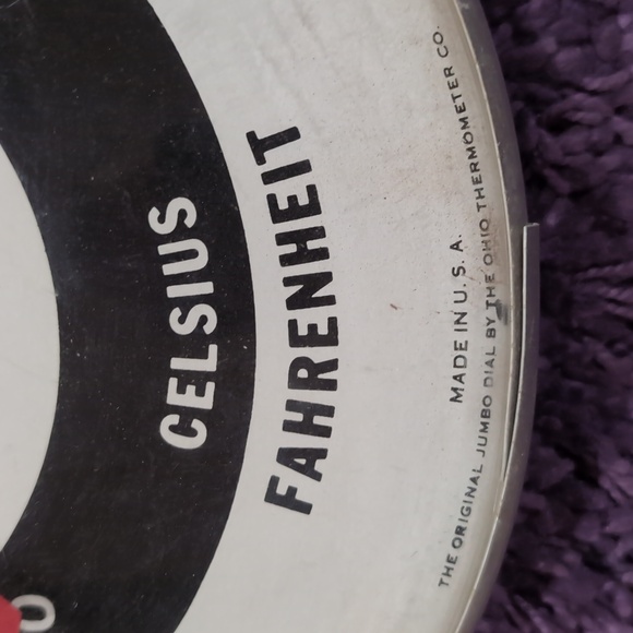 The Original Jumbo Ohio Thermometer Co. - Picture 2 of 5